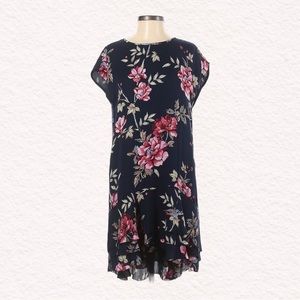 Joie Silk Floral Midi dress in M-L. Appropriate for every occasion.